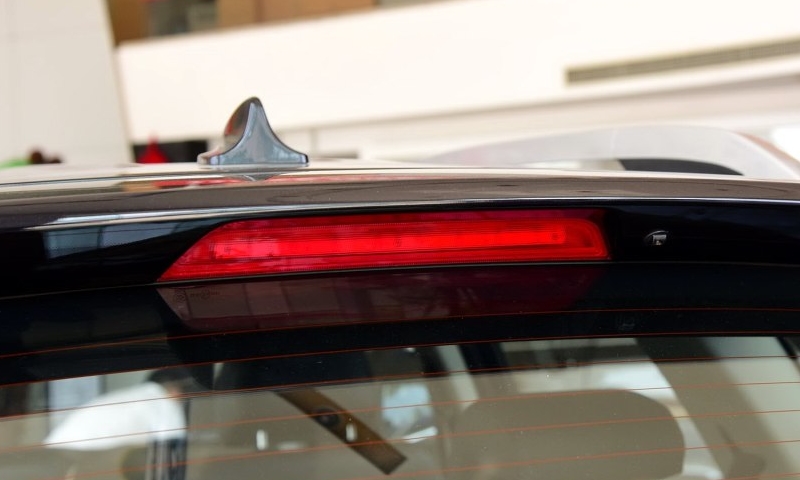 東風(fēng)風(fēng)神AX7高位制動燈